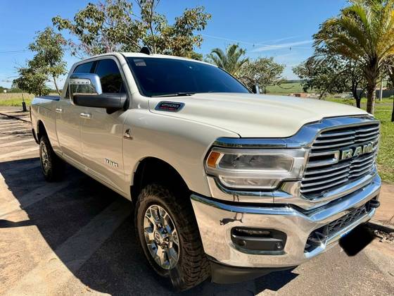 RAM 2500 6.7 I6 TURBO DIESEL LARAMIE CD 4X4 AUTOMÁTICO RAM 2500 6.7 I6 TURBO DIESEL LARAMIE CD 4X4 AUTOMÁTICO